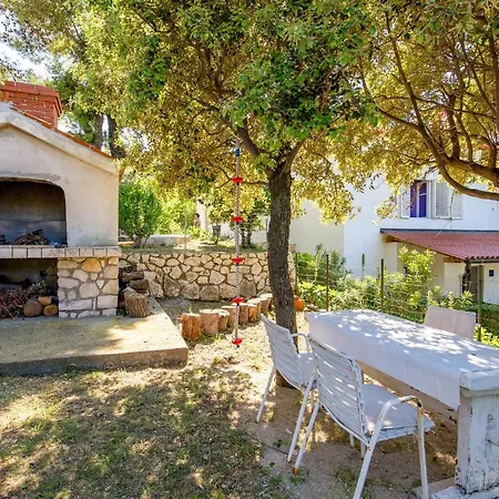 Stunning In With Kitchen * Mundanije